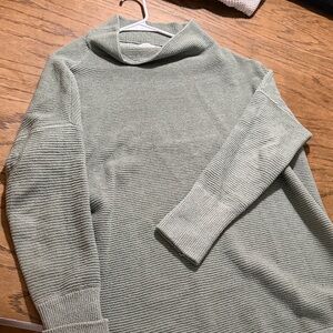 Noa Ottoman Sweater